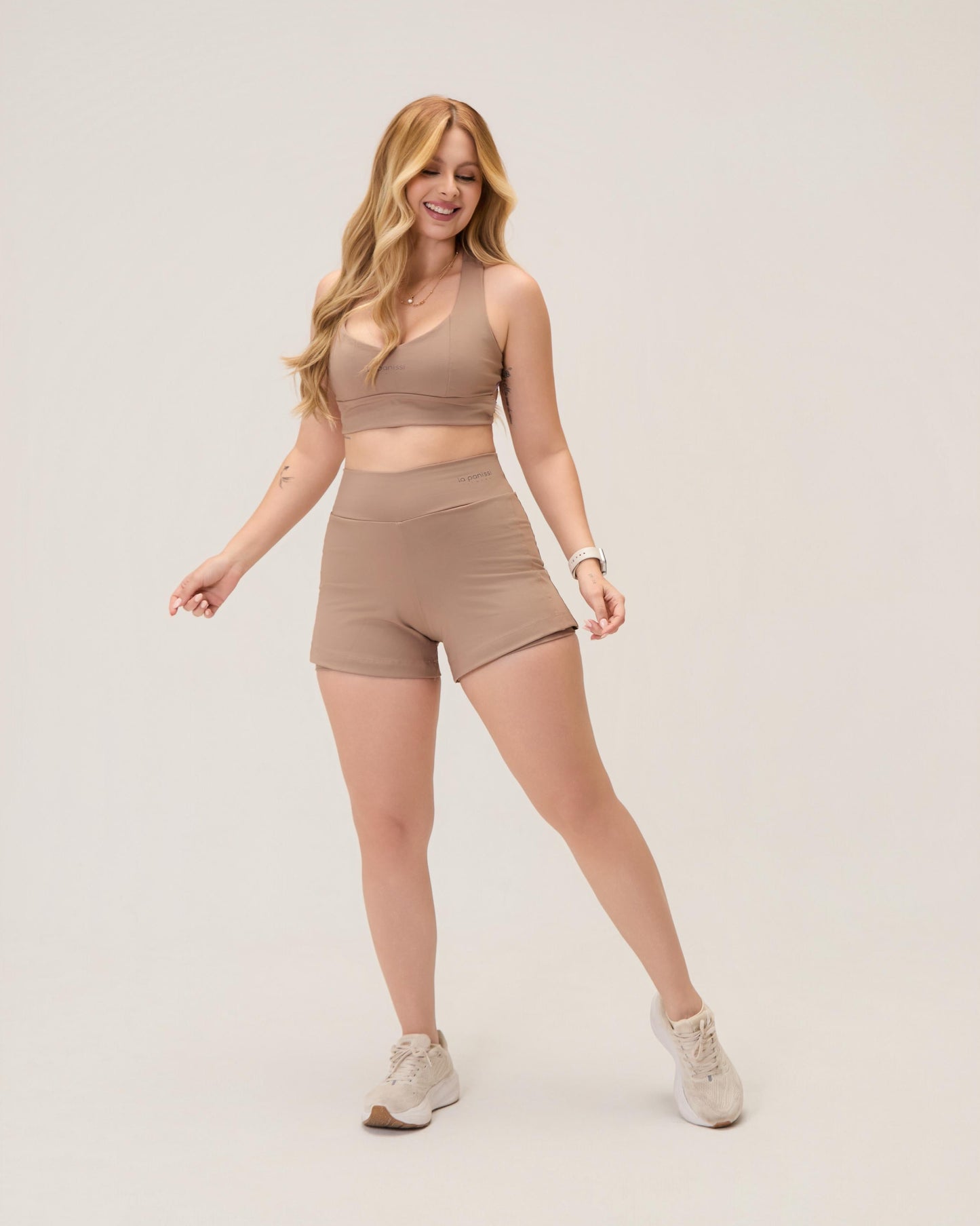 Conjunto Hype Duo Color Bege (Short + Top)